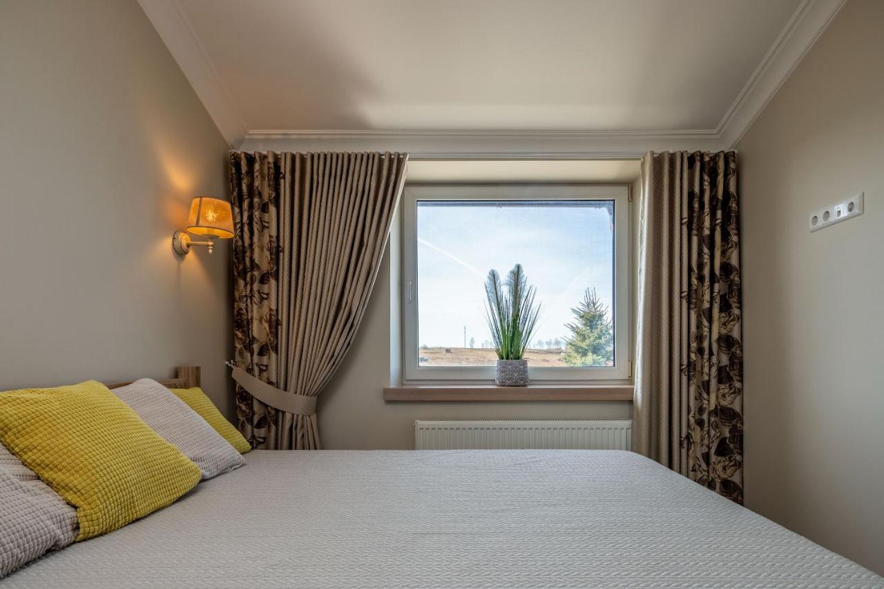 Mozuriskiai Goodnight Apartment Slengiai מראה חיצוני תמונה